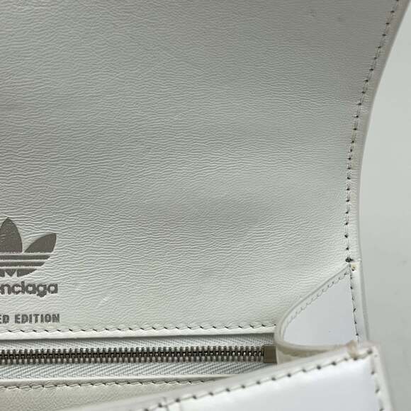 Balenciaga Hourglass Handbag in collaboration with adidas, small leather hand... - Picture 7 of 8